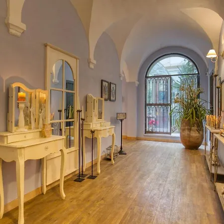 Corte Rossetti Le Dimore Luxury B&B *