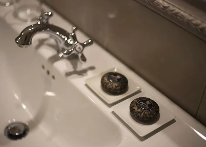 Corte Rossetti Le Dimore Luxury B&B فندق مبيت وإفطار فاستو