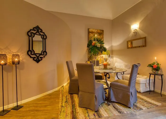 فندق مبيت وإفطار Corte Rossetti Le Dimore Luxury B&B